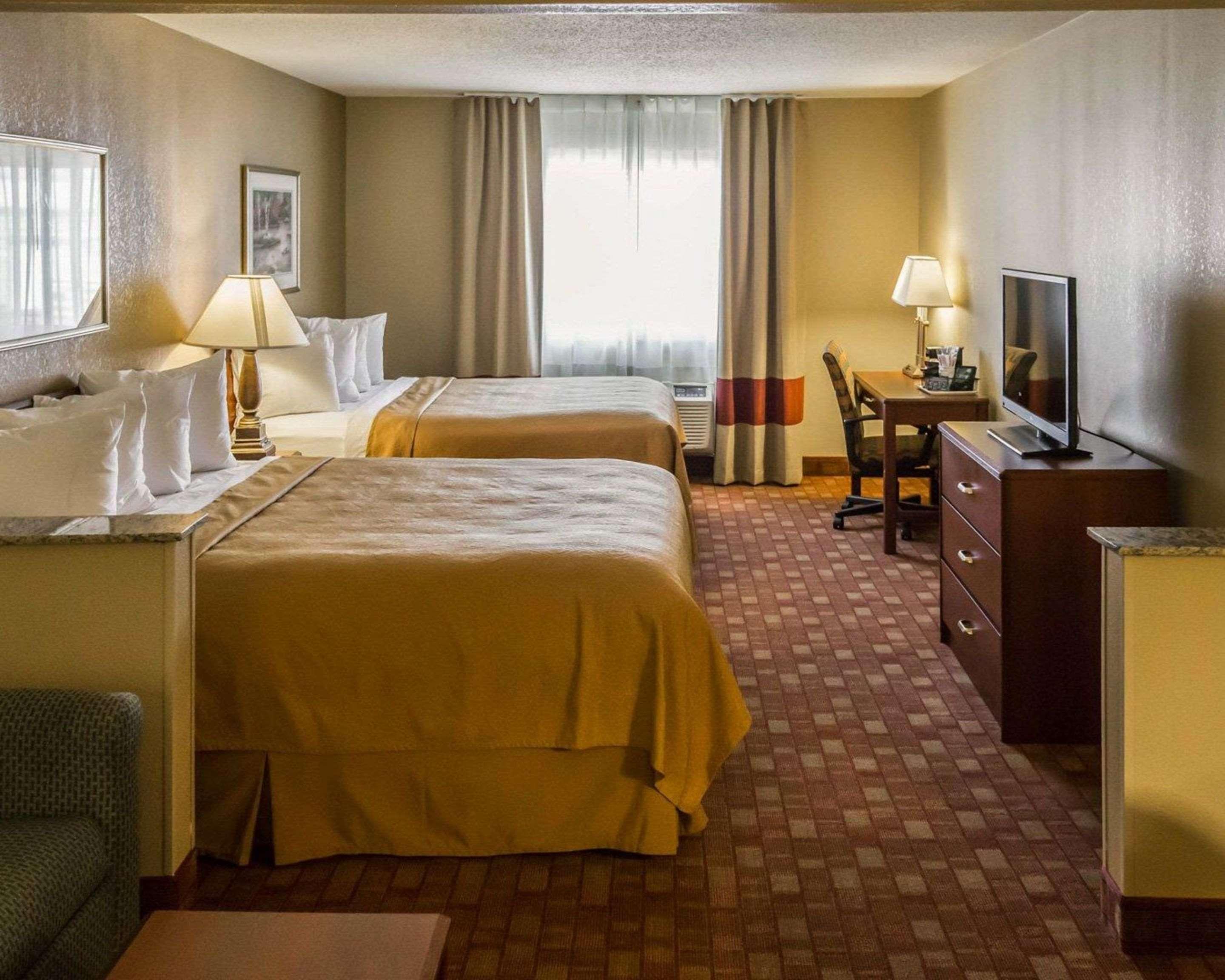 Mainstay Suites Joliet I-80 Zewnętrze zdjęcie