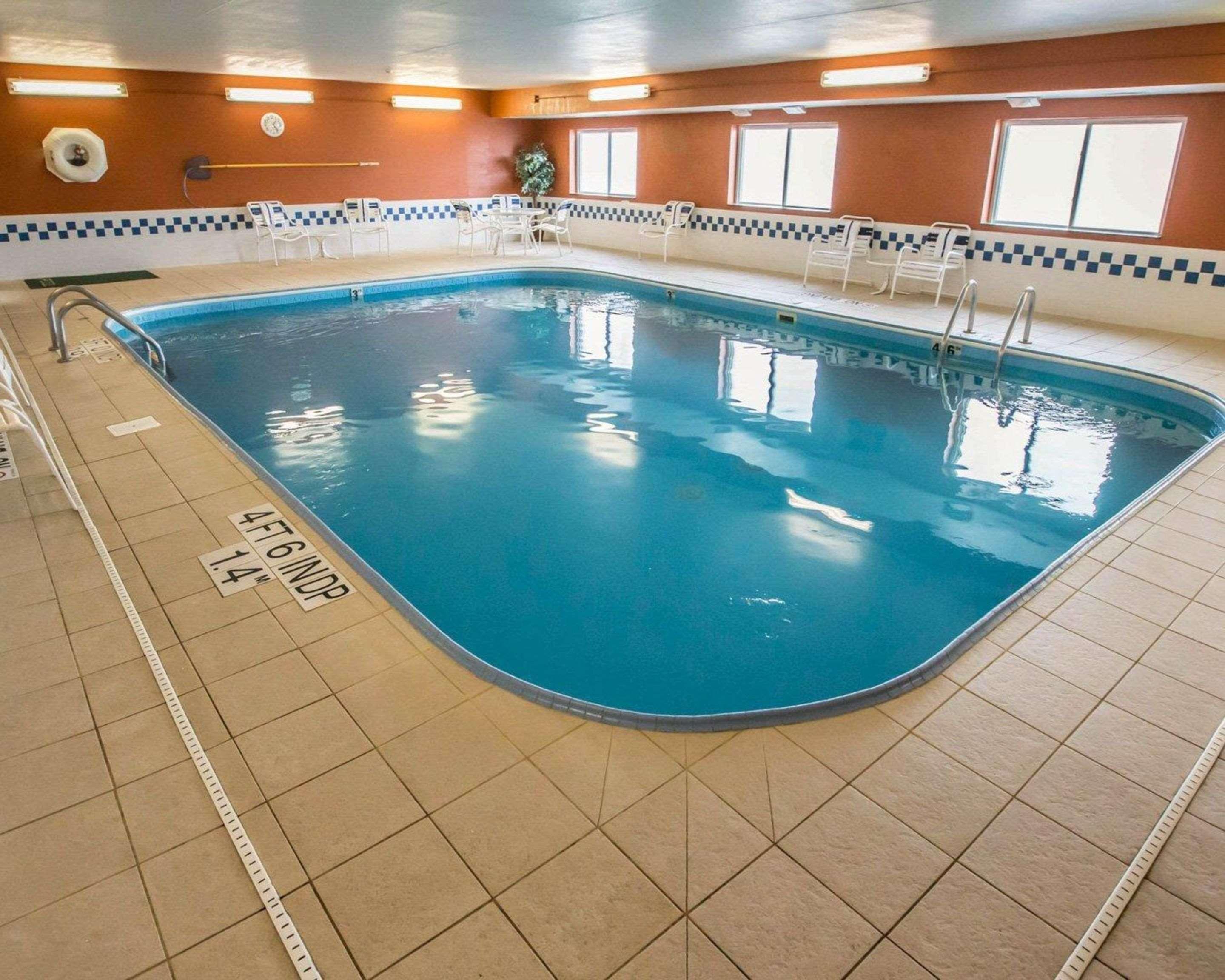 Mainstay Suites Joliet I-80 Zewnętrze zdjęcie